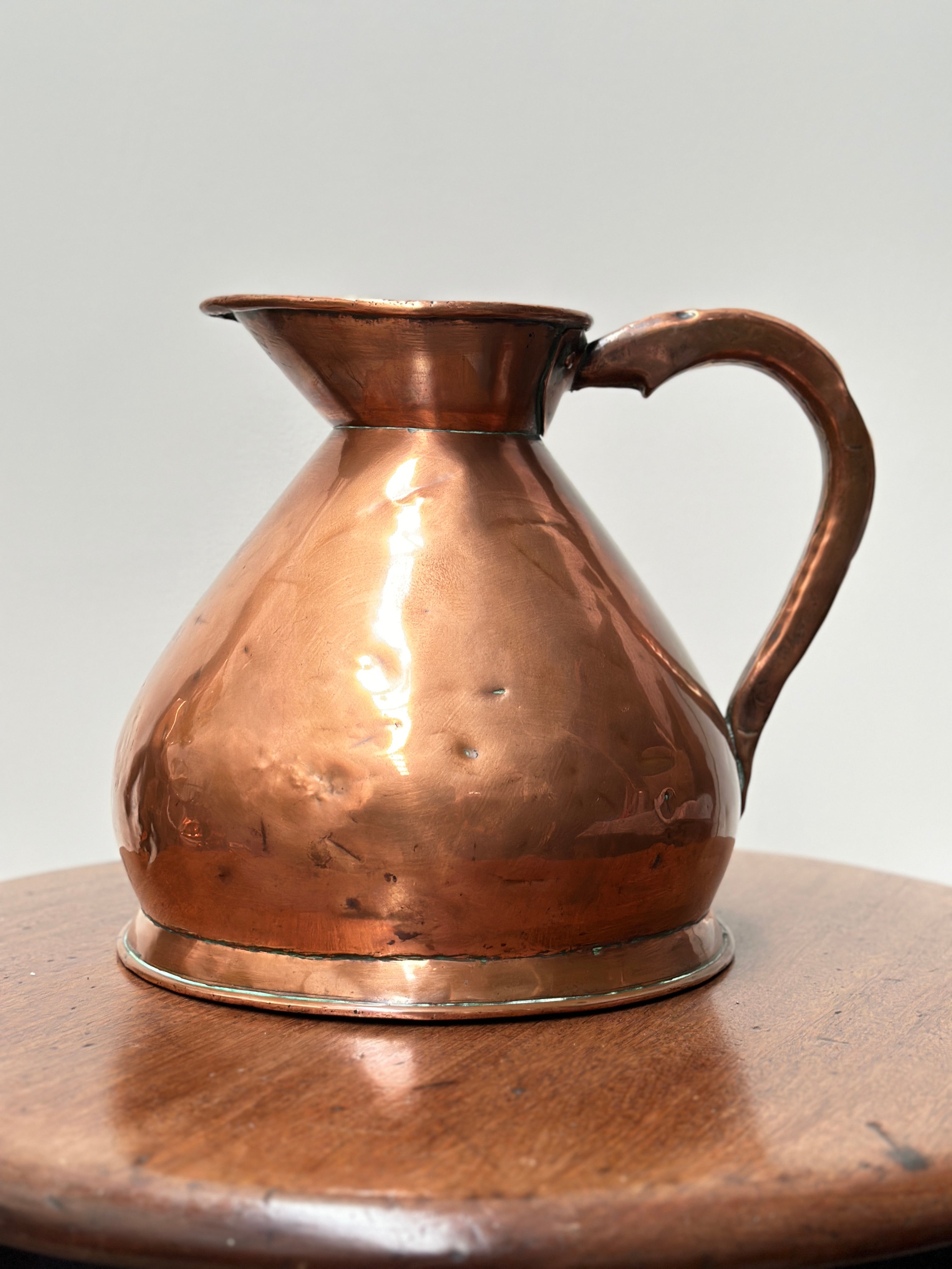 Victorian Copper Haystack Jug Two Gallon (H5) tableandsill