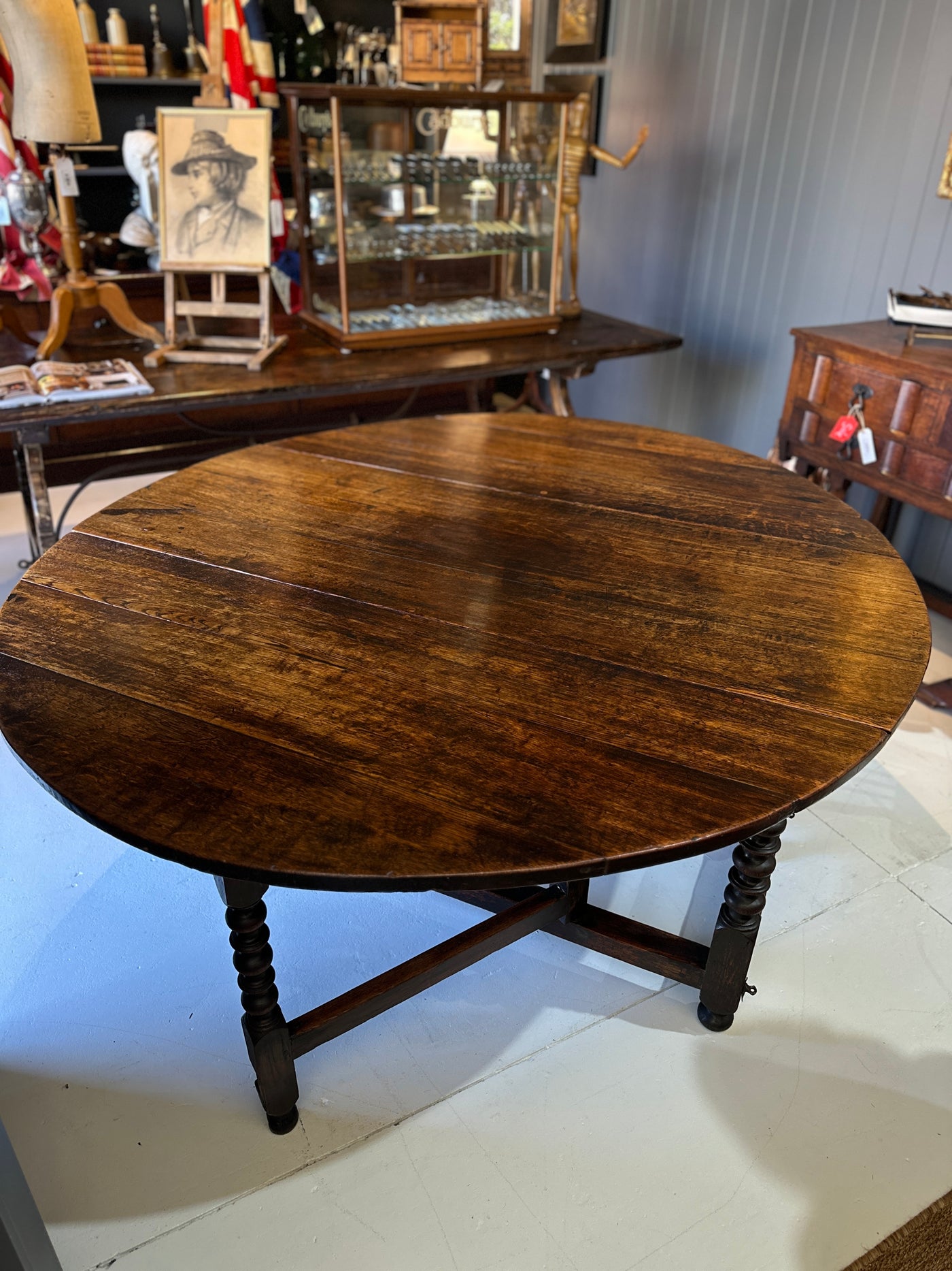 Large 18th Century English Oak Gate Leg Table