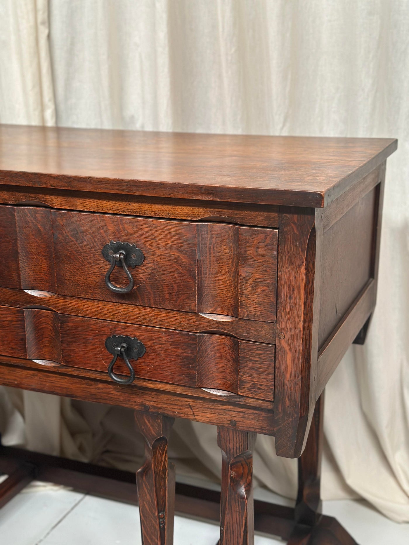 English Arts & Crafts Oak Buffet