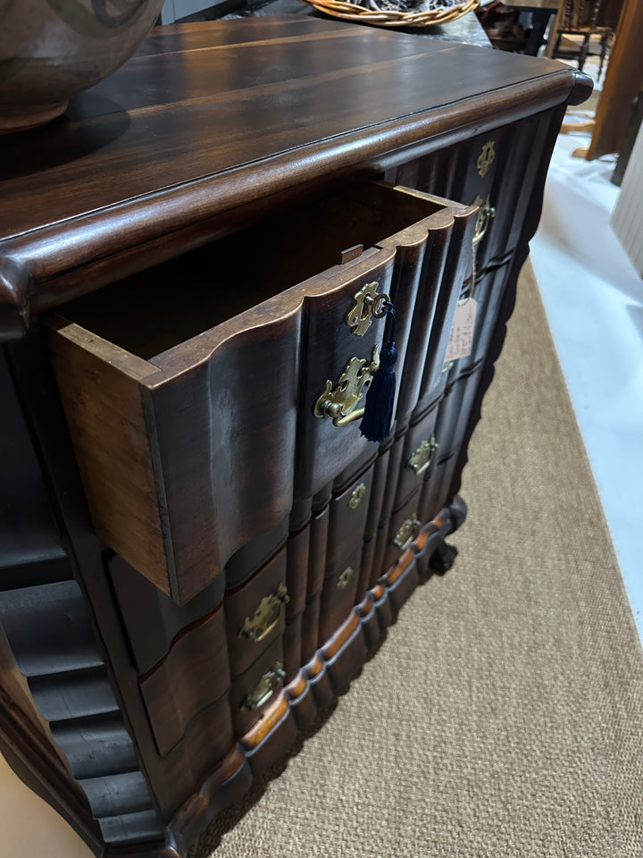 Dutch Colonial Drawers