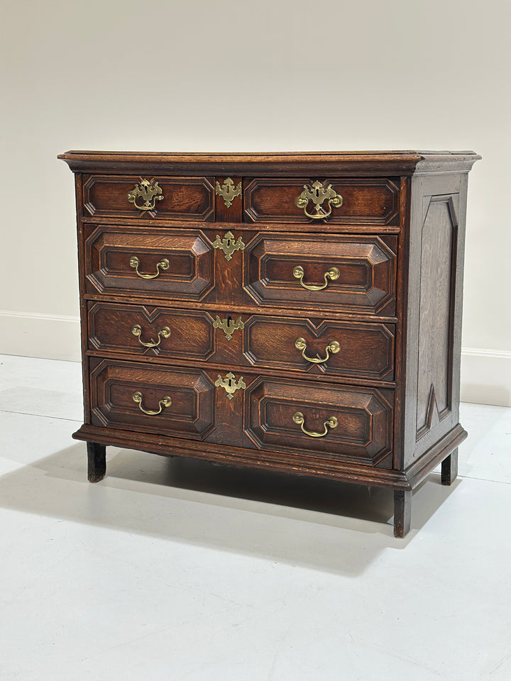 17th Century English Oak Chest Of Drawers