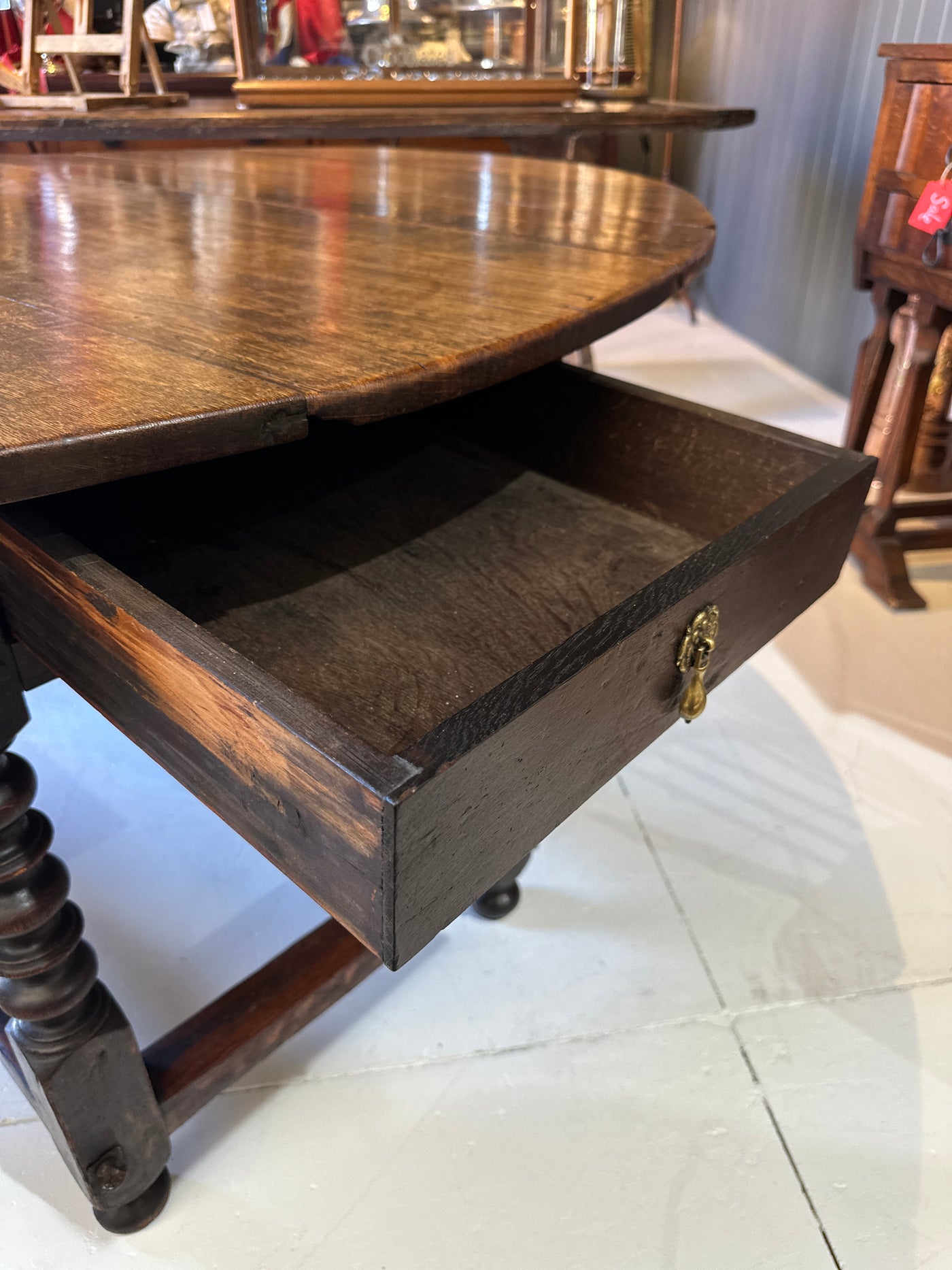 Large 18th Century English Oak Gate Leg Table