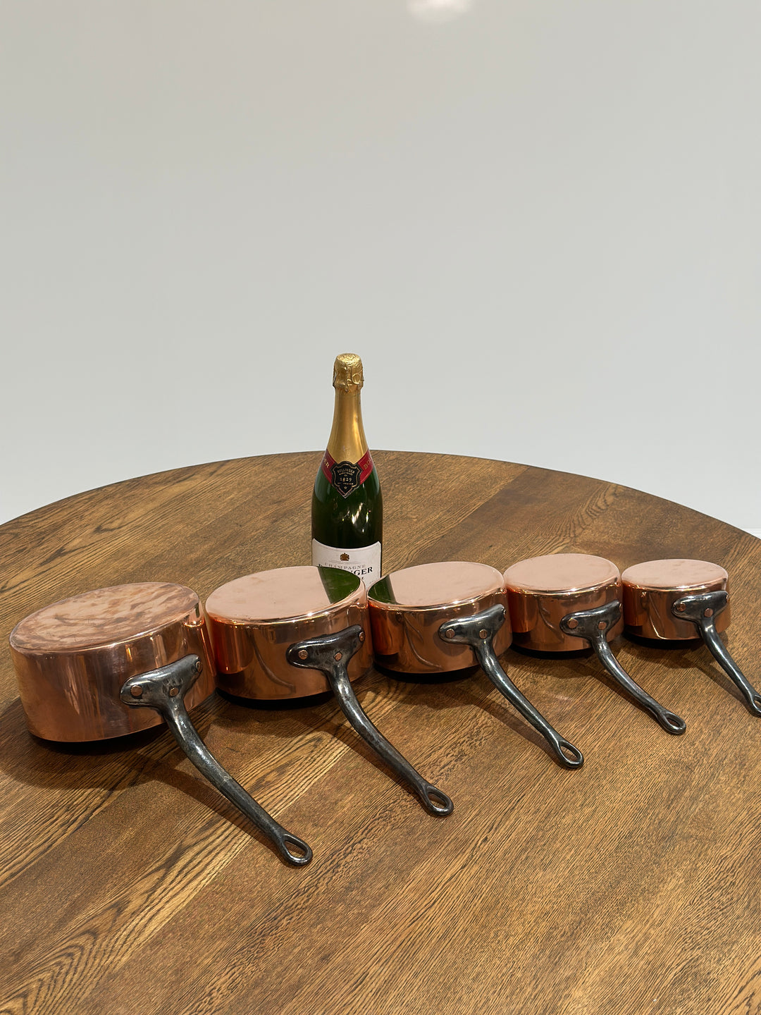 Set of 5 French Saucepans (I)