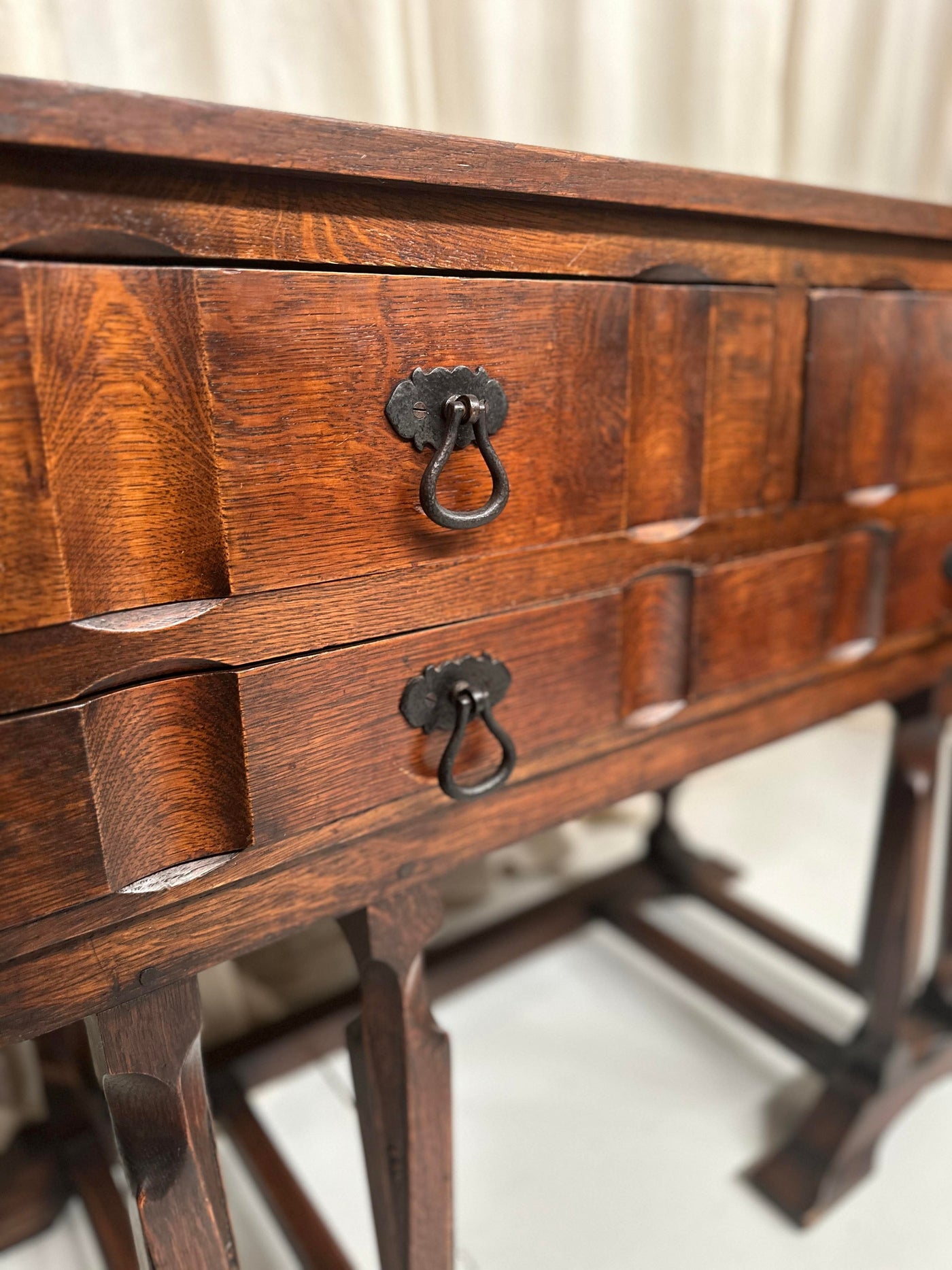 English Arts & Crafts Oak Buffet
