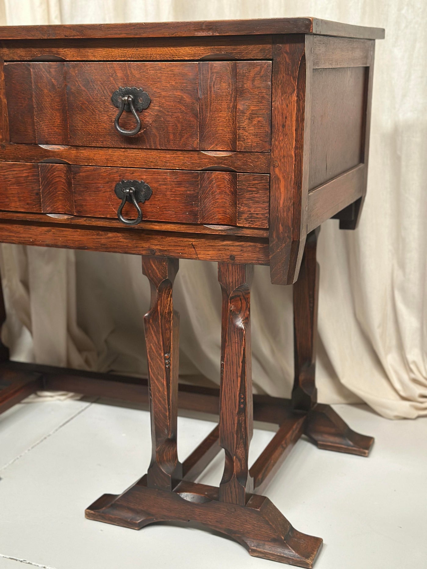 English Arts & Crafts Oak Buffet