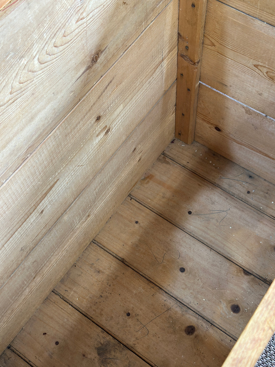 Large Antique Pine Box with Handpainted Exterior
