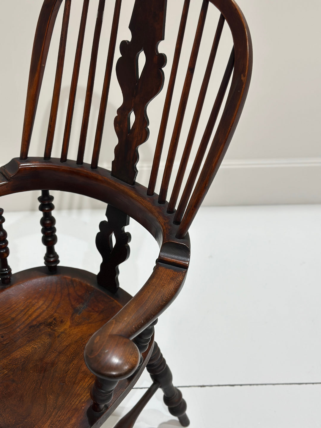 Large Antique Windsor Chair