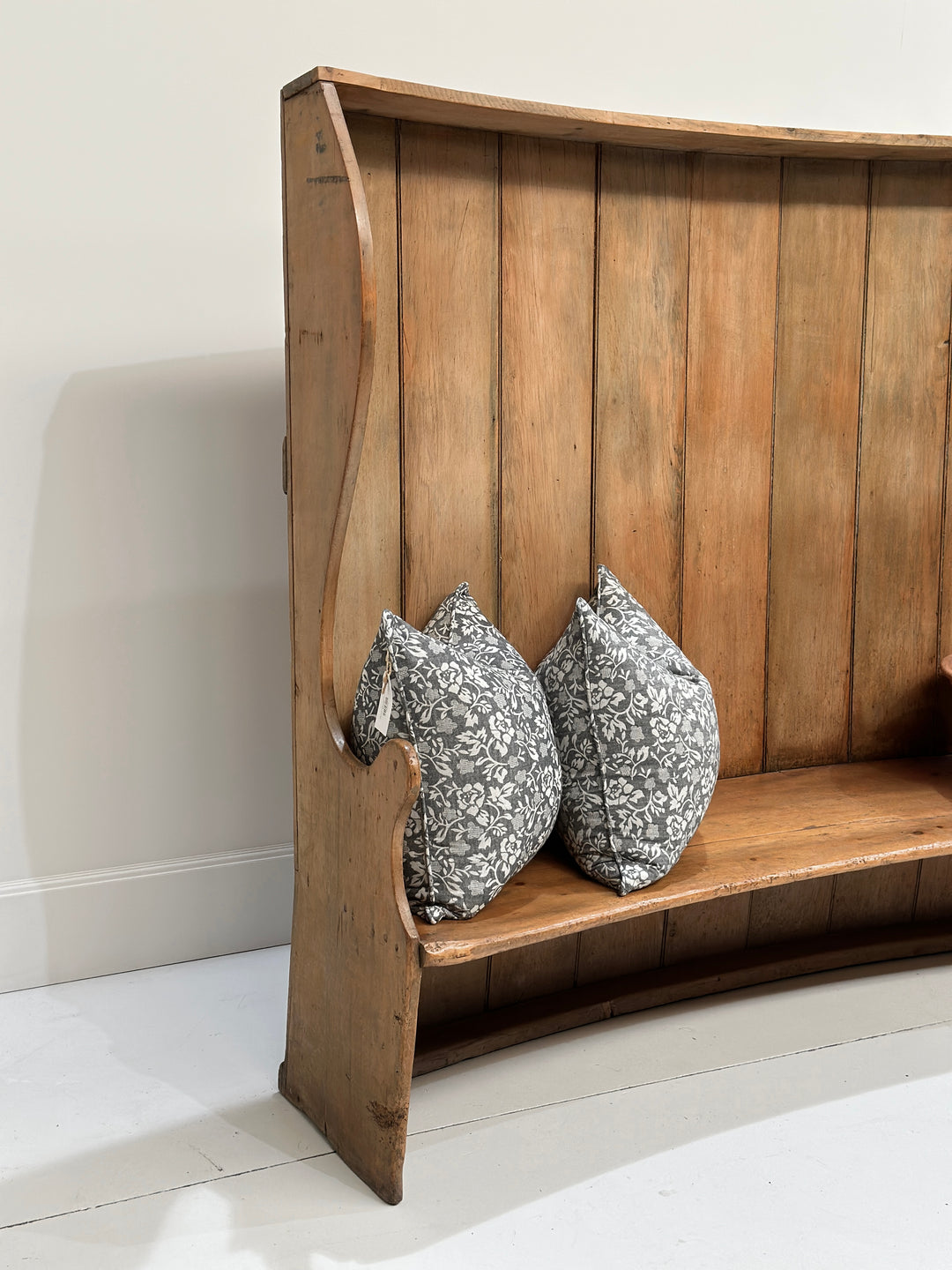 Antique Welsh Pine Settle