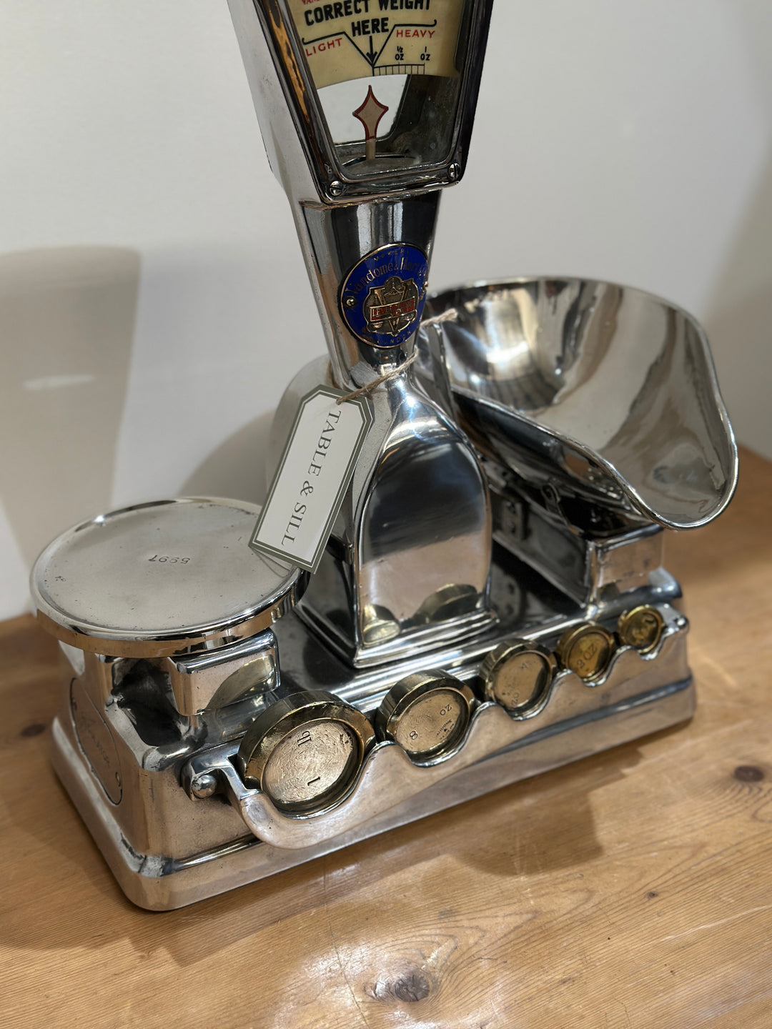 English Vendome Lolly Scales