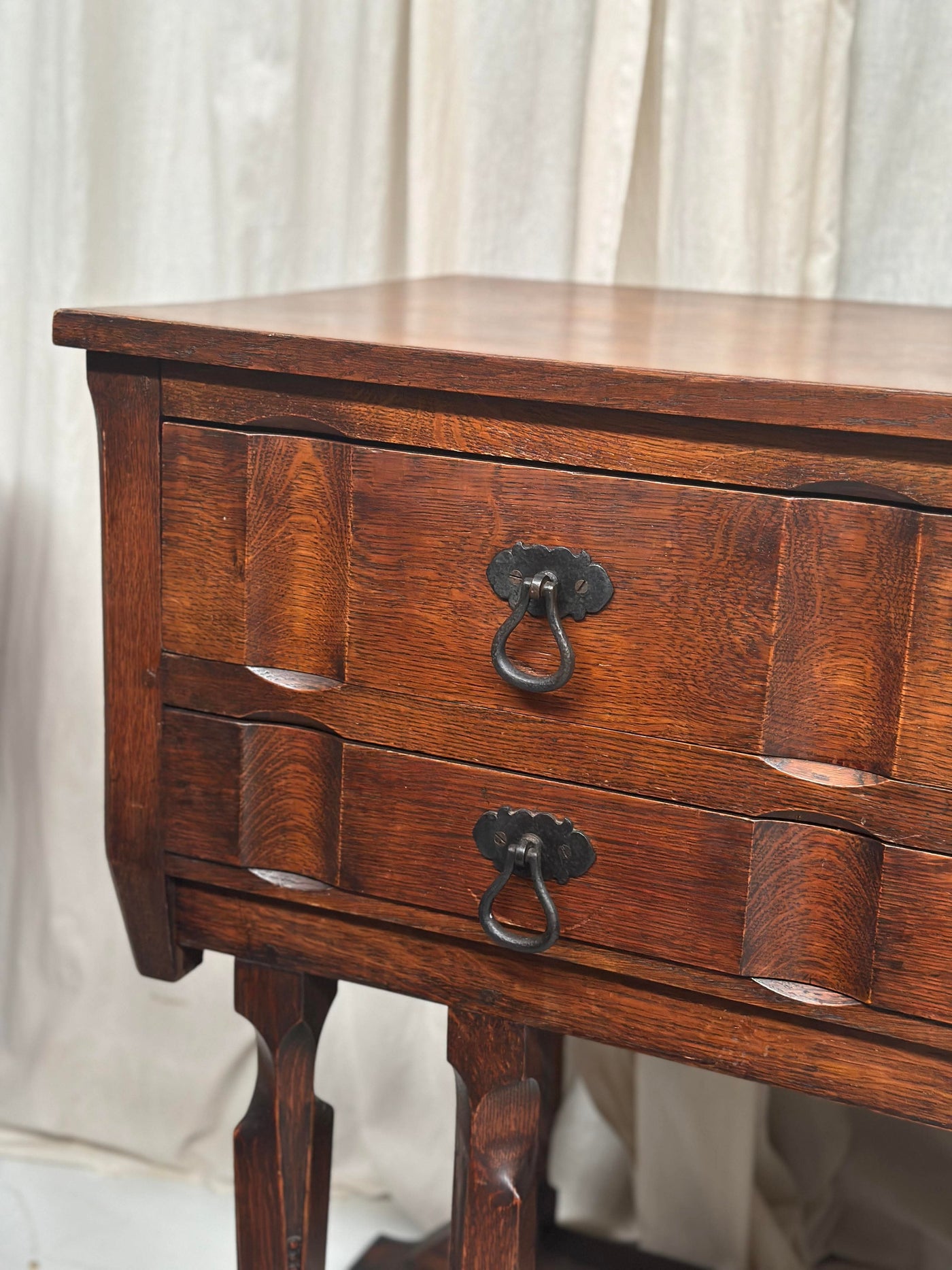 English Arts & Crafts Oak Buffet