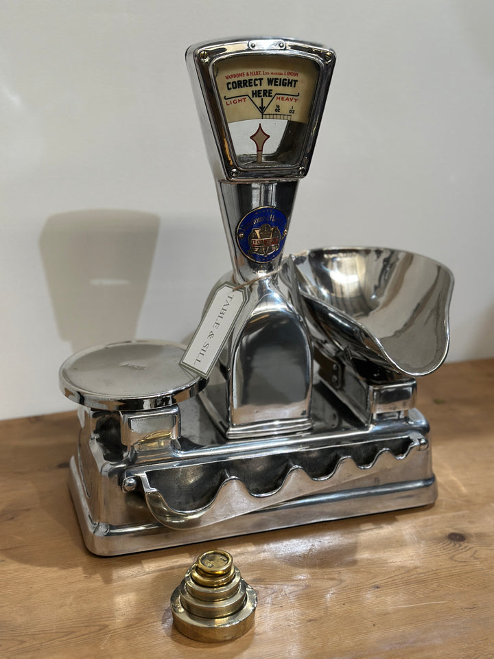 English Vendome Lolly Scales