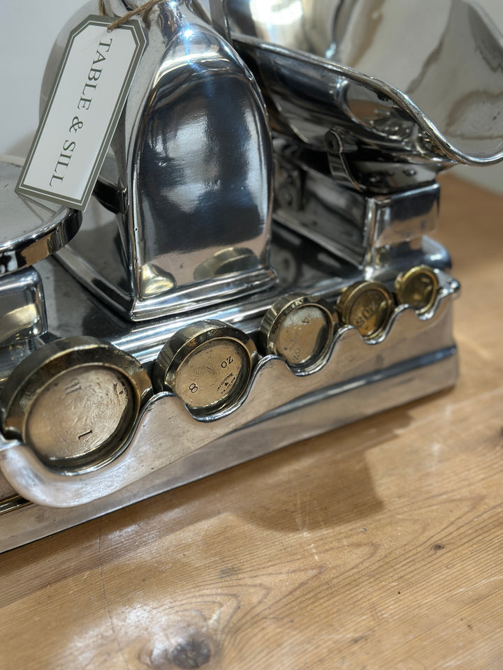 English Vendome Lolly Scales